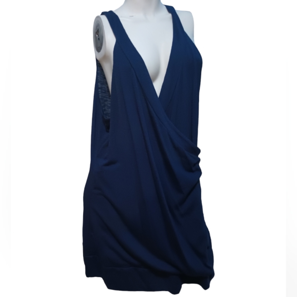 Vanity essentials blouse - Picture 5 of 9